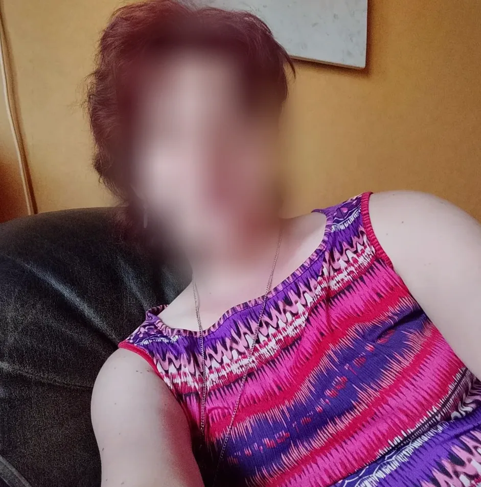 Aisha, 35