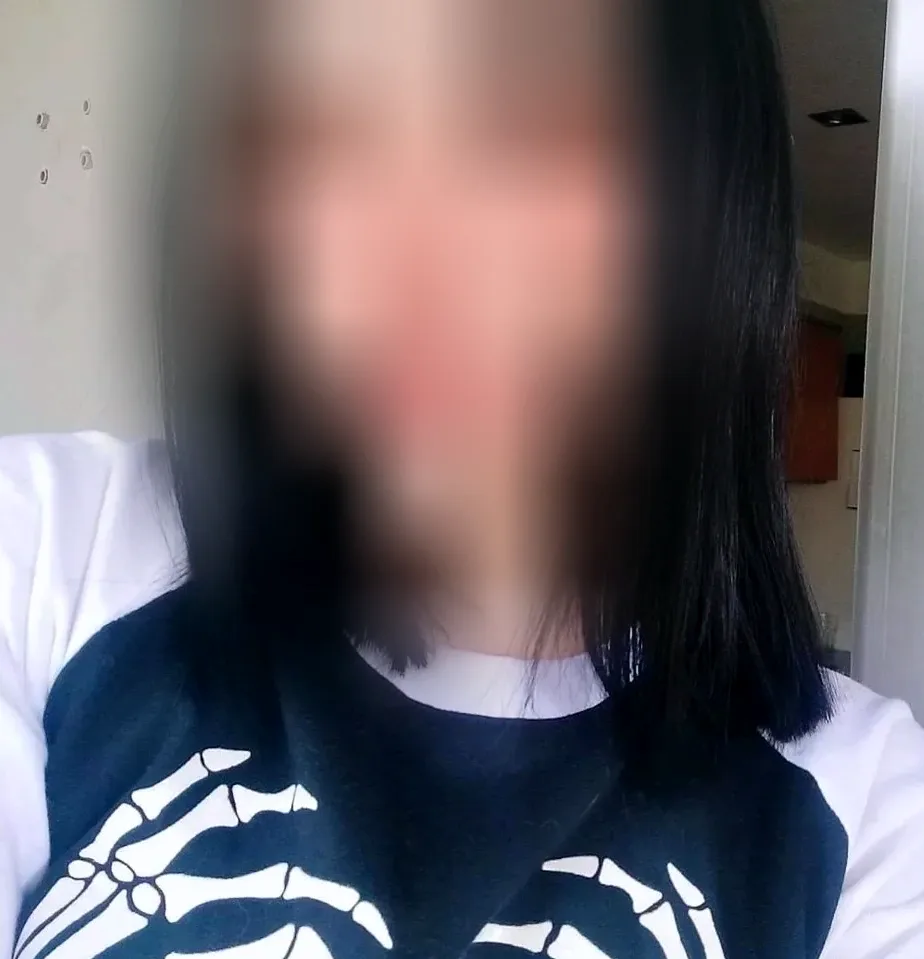 Amy, 20